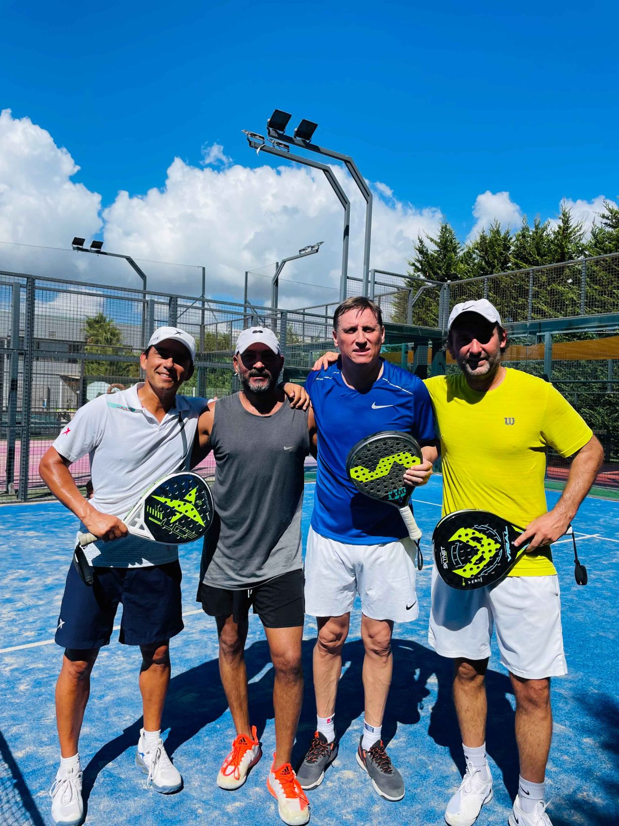 Clases de ádel en Ibiza con Ibiza Tennis and Padel